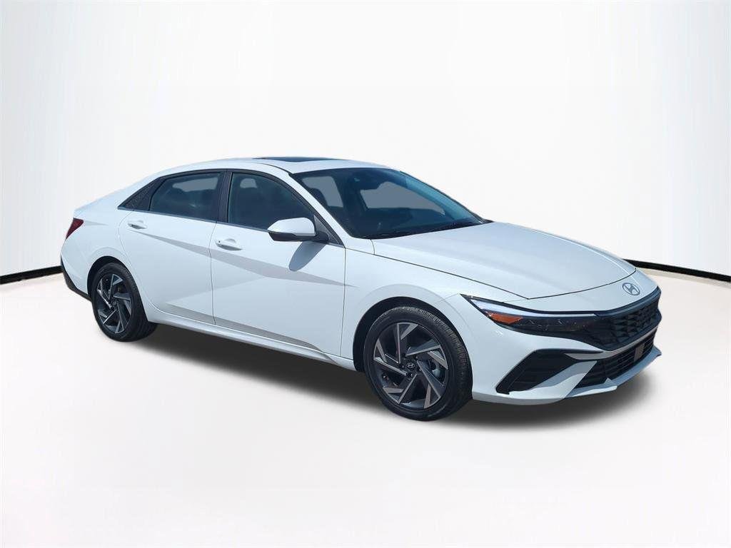 New 2026 White Hyundai Limited image 2
