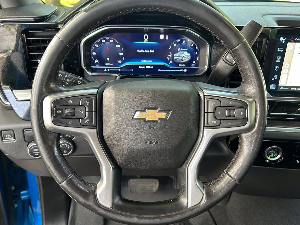 Used 2022 Glacier Blue Metallic Chevrolet LT image 18