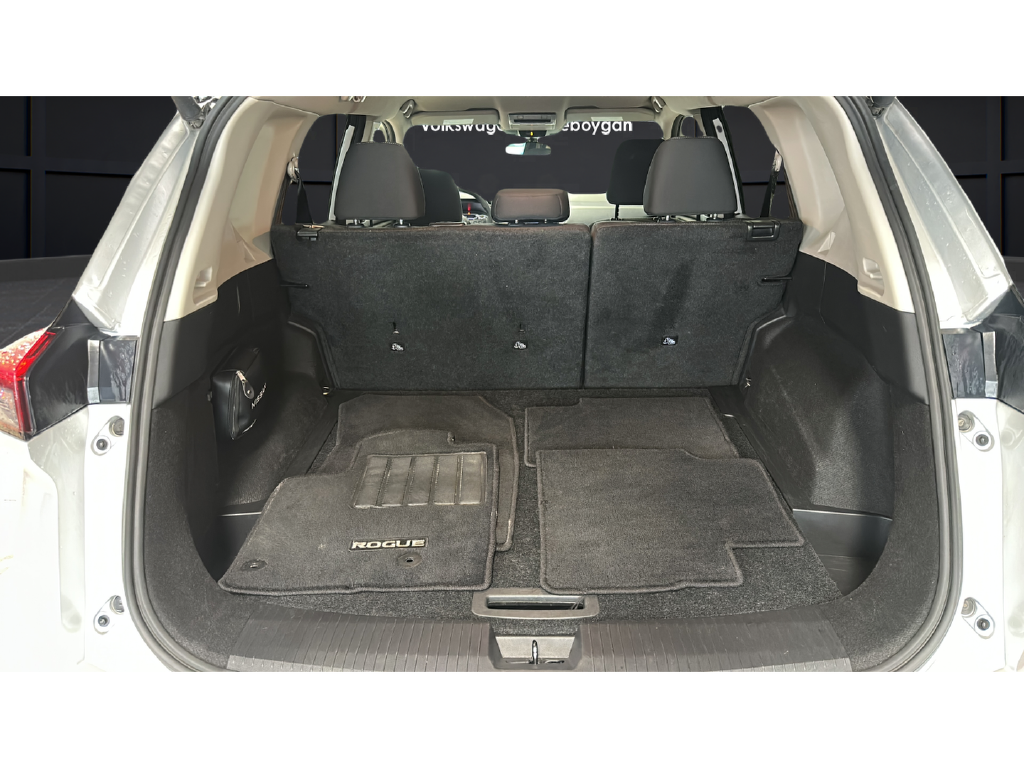 Used 2024 Brilliant Silver Metallic Nissan SV image 8