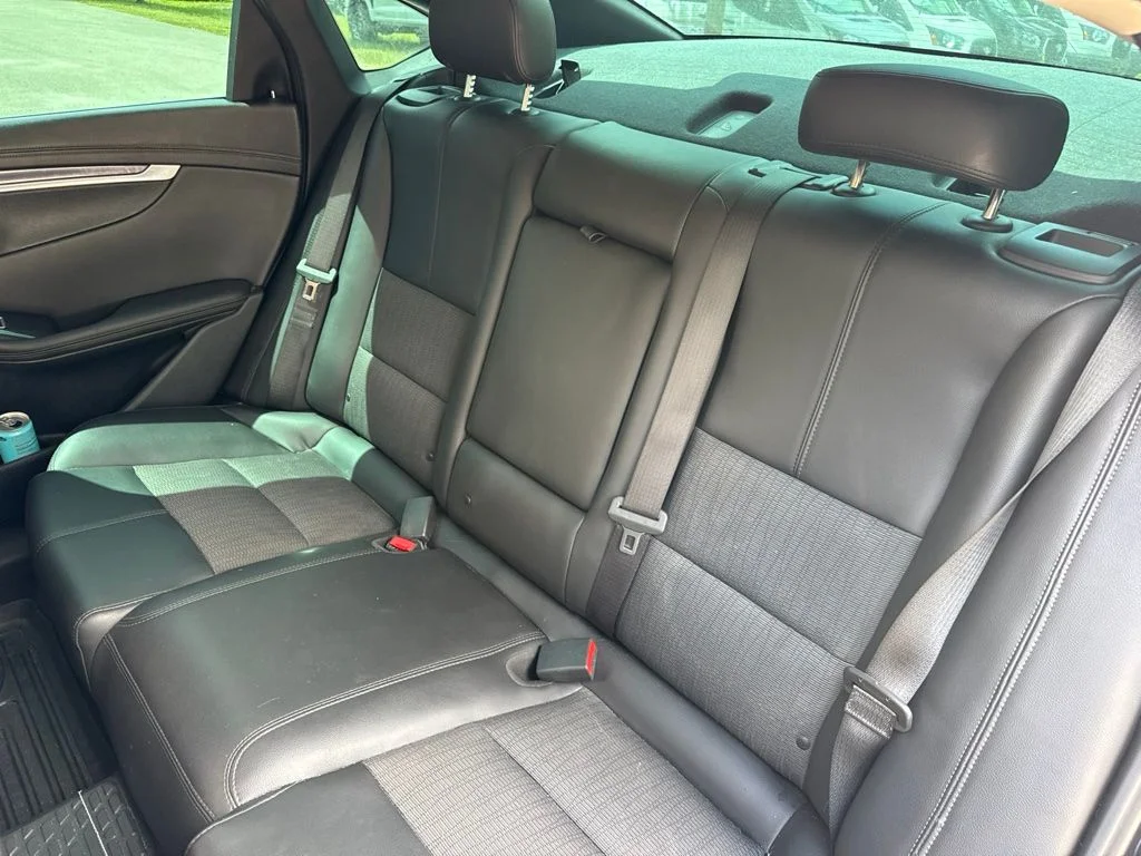 Used 2017 Black Chevrolet LT image 11