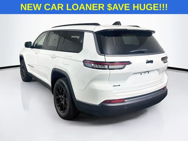 New 2026 Bright White Clear-Coat Exterior Paint Jeep Laredo image 5