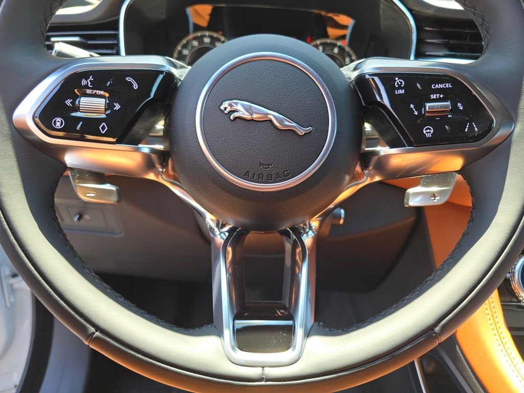 2026 Jaguar F-Pace R-Dynamic S - Photo 31
