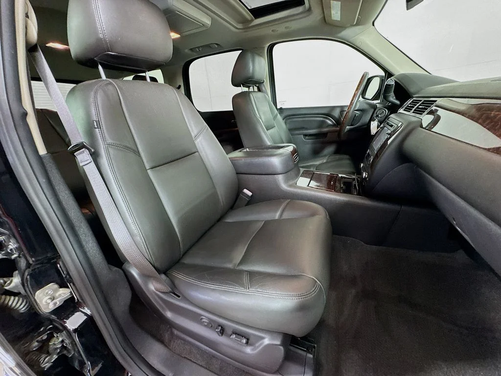 Used 2013 Black GMC Denali image 37