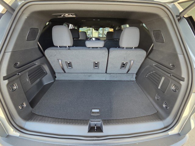 2026 Chevrolet Traverse LT - Photo 31