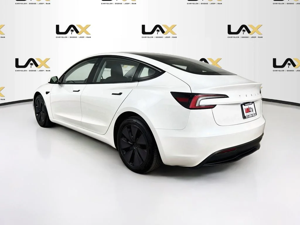 Used 2025 White Tesla Long Range image 5