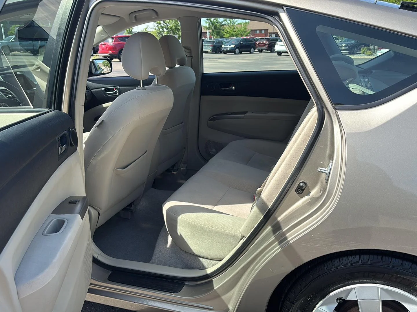 Used 2008 Driftwood Pearl Toyota Base image 23