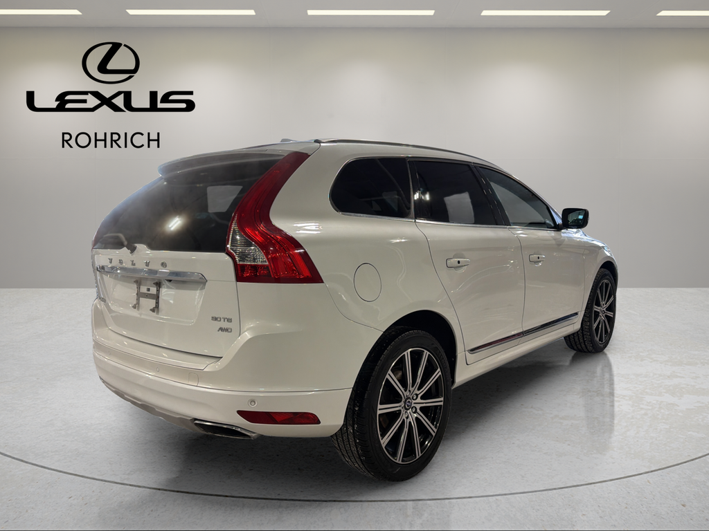 Used 2016 White Volvo T6 image 6