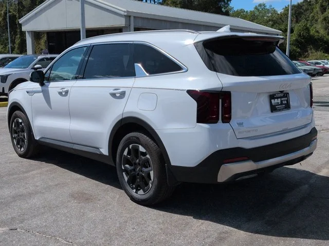 New 2025 Glacial White Pearl Kia S image 7