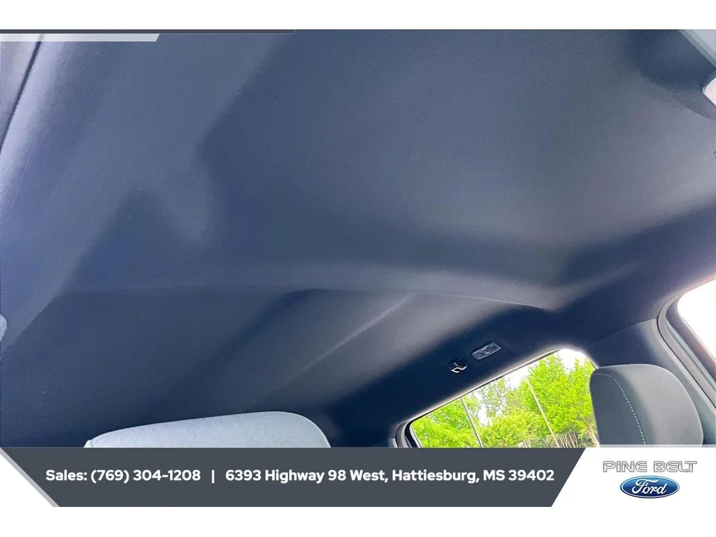 New 2026 Iconic Silver Metallic Ford XLT image 17