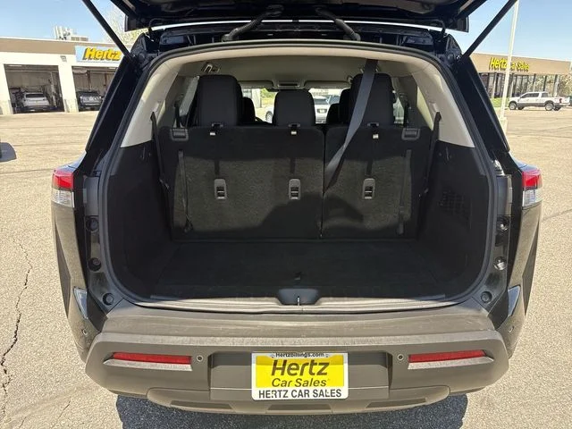 Used 2024 Black Nissan S image 23