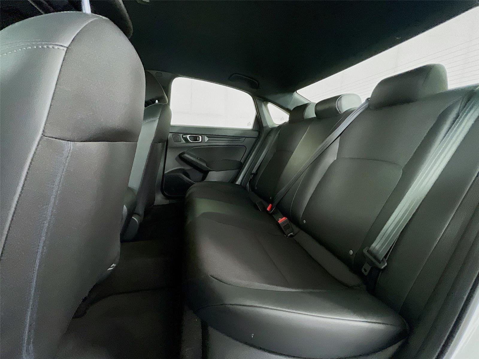 Used 2023 Platinum White Pearl Honda Sport image 28