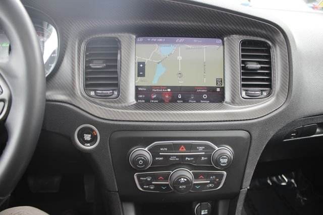 Used 2023 Silver Dodge SXT image 4