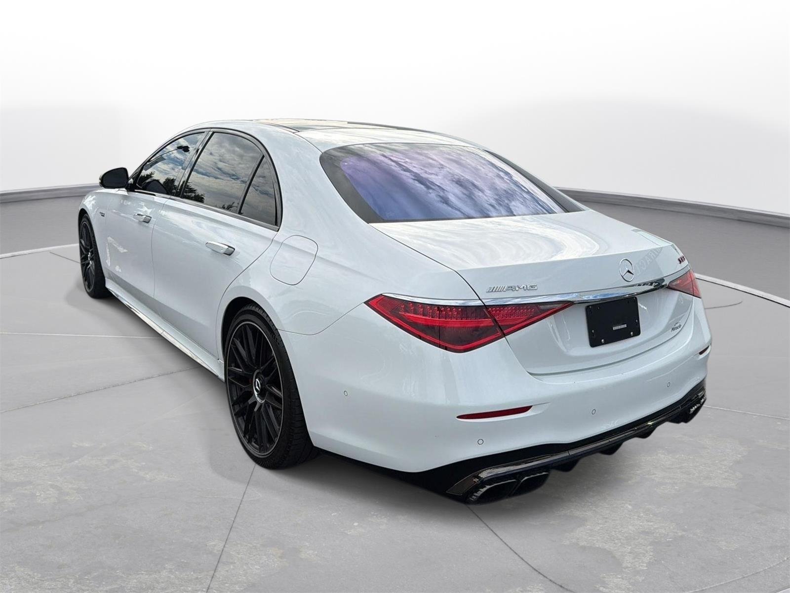 Used 2024 Moonlight White Mercedes-Benz AMG® S 63 E image 8