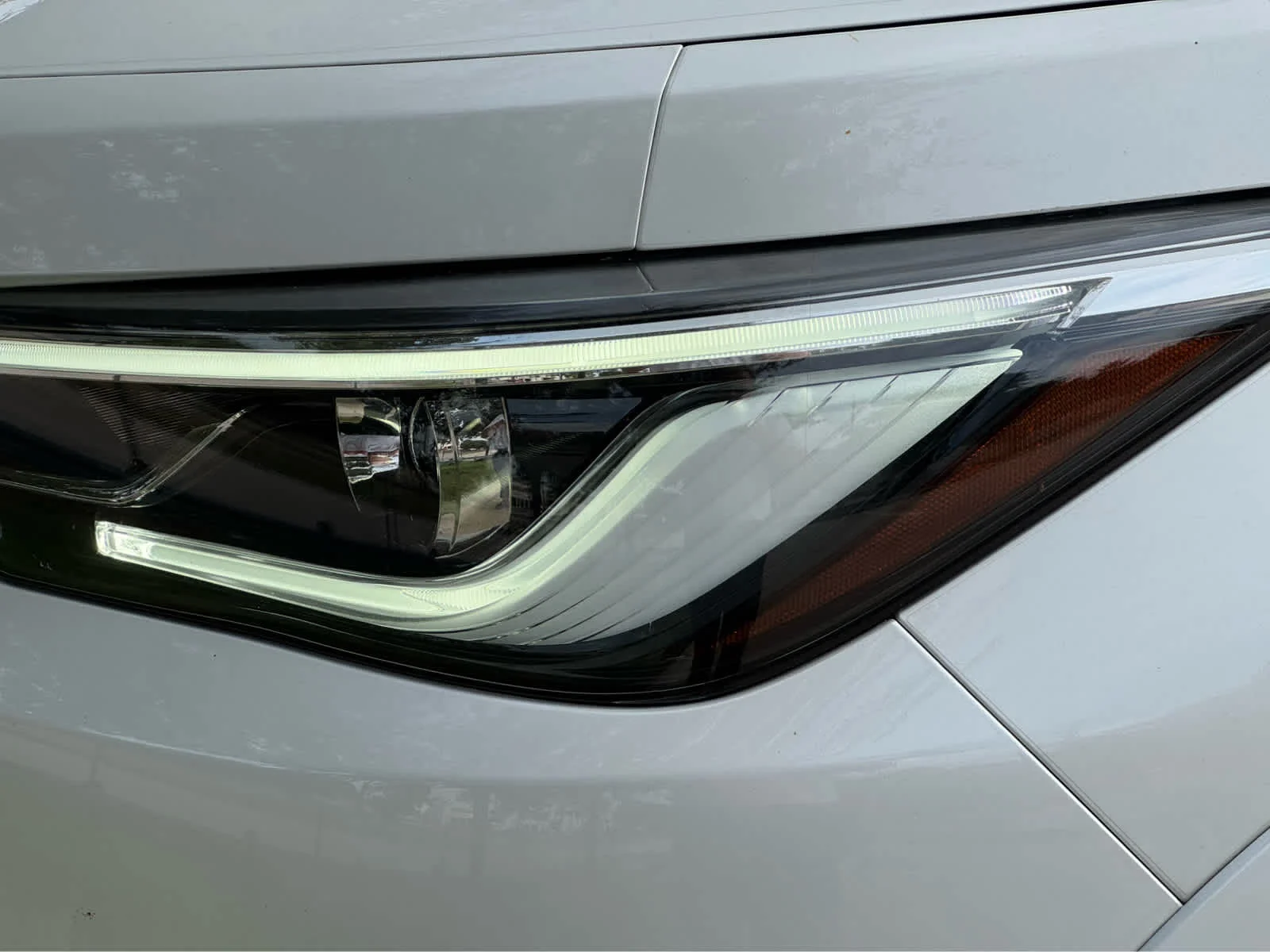 Certified Used 2023 Moonstone White INFINITI SENSORY image 8