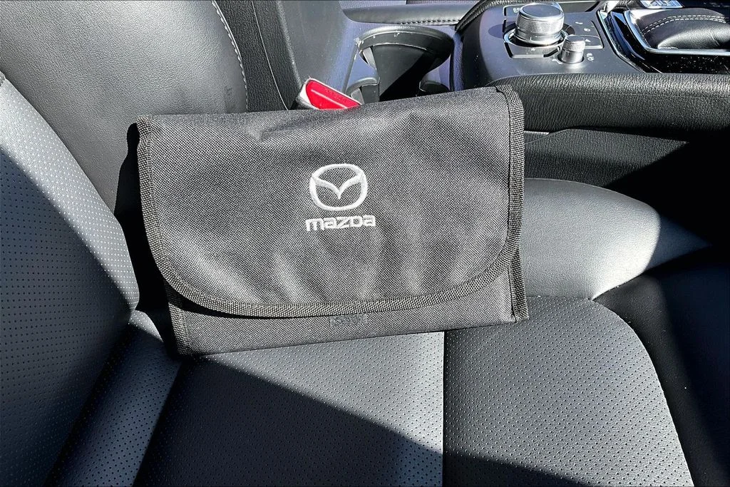 Used 2024 Blue Mazda 2.5 S Select Package ADVENTURE image 10