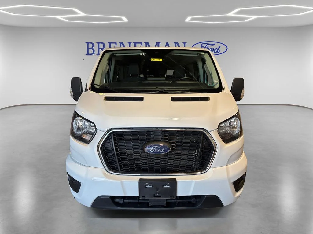 Certified Used 2024 Oxford White Ford XLT image 2