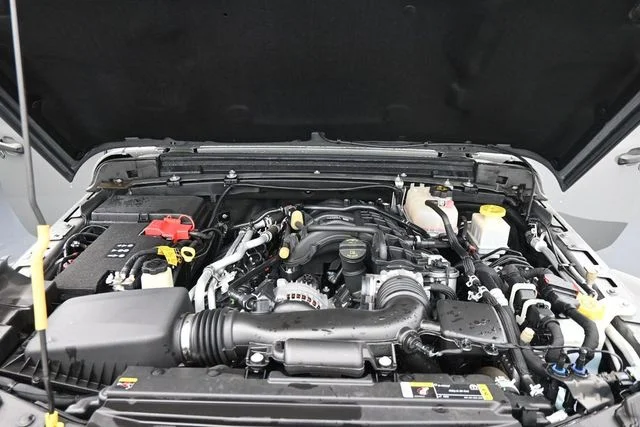 Used 2023 Gray Jeep Sport S image 14