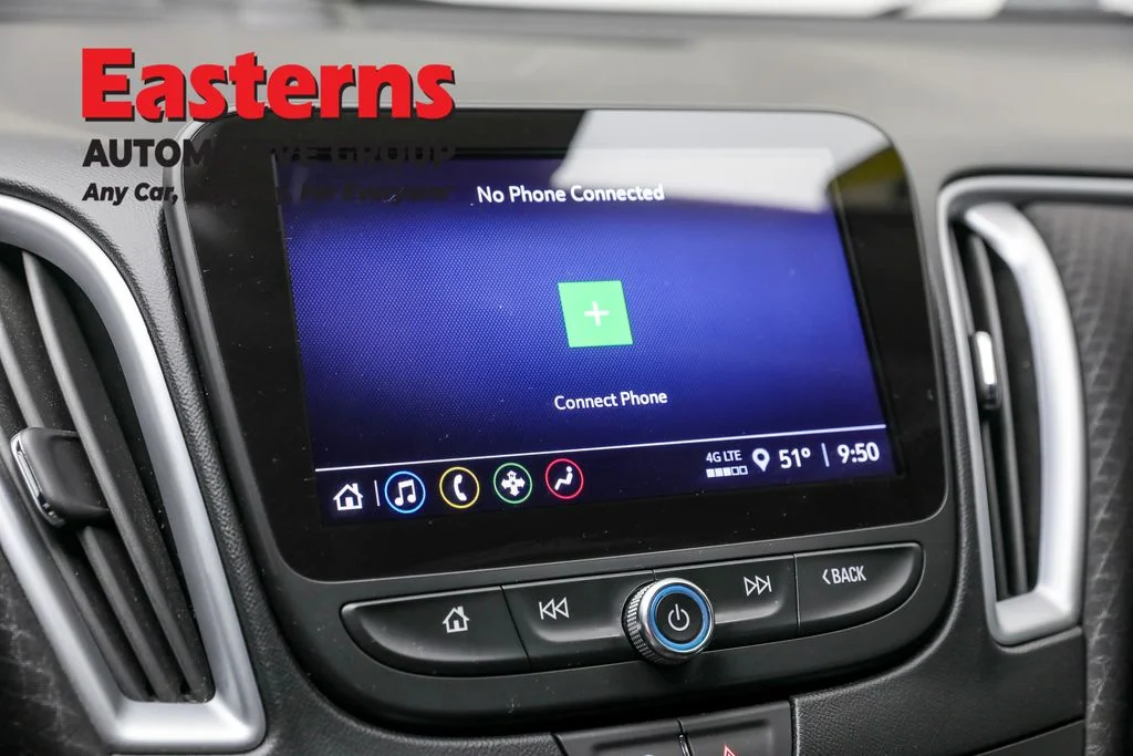 Used 2023 Black Chevrolet LT image 19