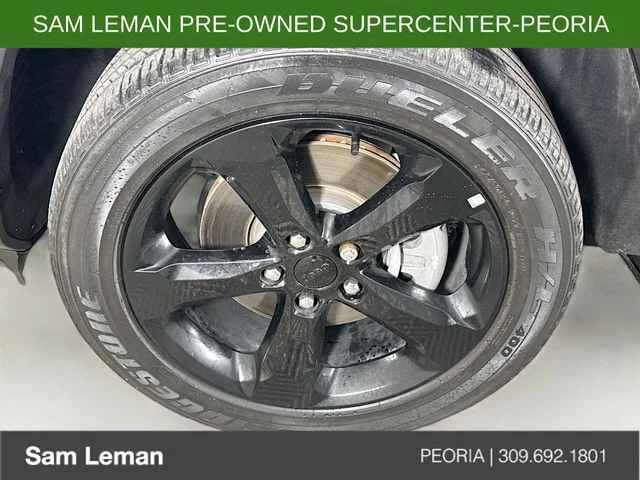 Used 2023 Black Jeep Altitude image 29