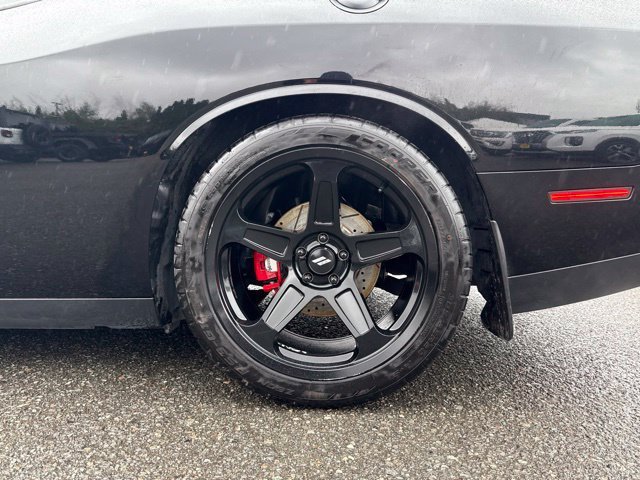 Used 2016 Pitch Black Clearcoat Dodge R/T Plus Shaker image 19