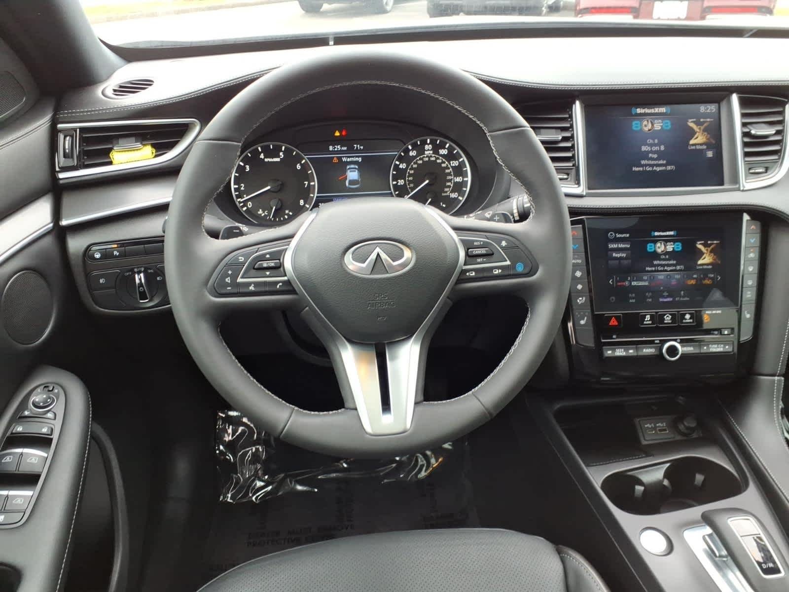 Certified Used 2025 Radiant White INFINITI LUXE image 13