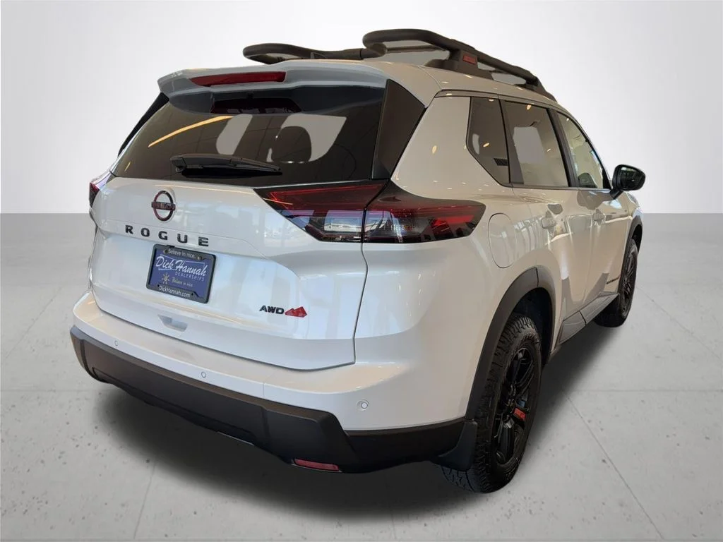 New 2026 Everest White Pearl TriCoat Nissan Rock Creek image 7