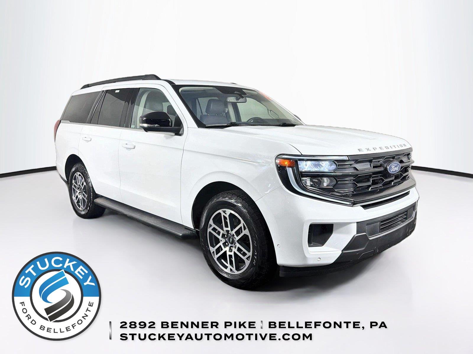2025 Ford Expedition Active