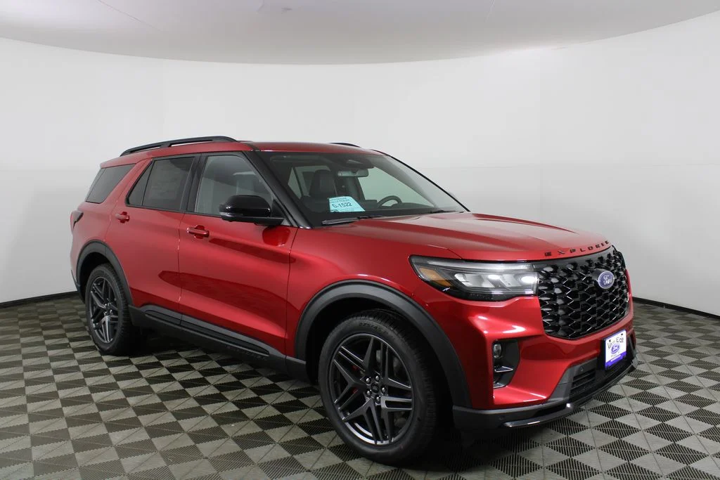 2026 Ford Explorer ST 4WD's photo