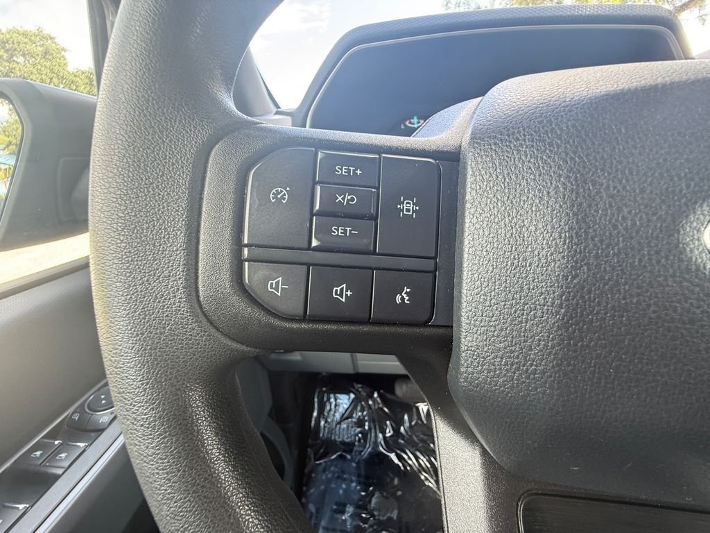 Used 2023 Gray Ford XLT image 22