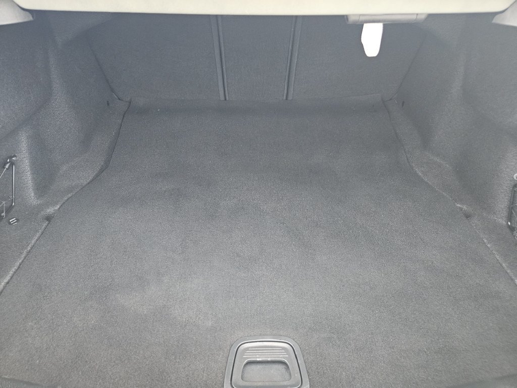 Used 2018 Gray Mercedes-Benz E 400 image 34
