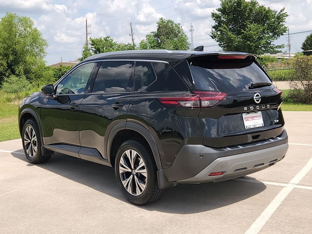 Certified Used 2021 Black Nissan SV image 6