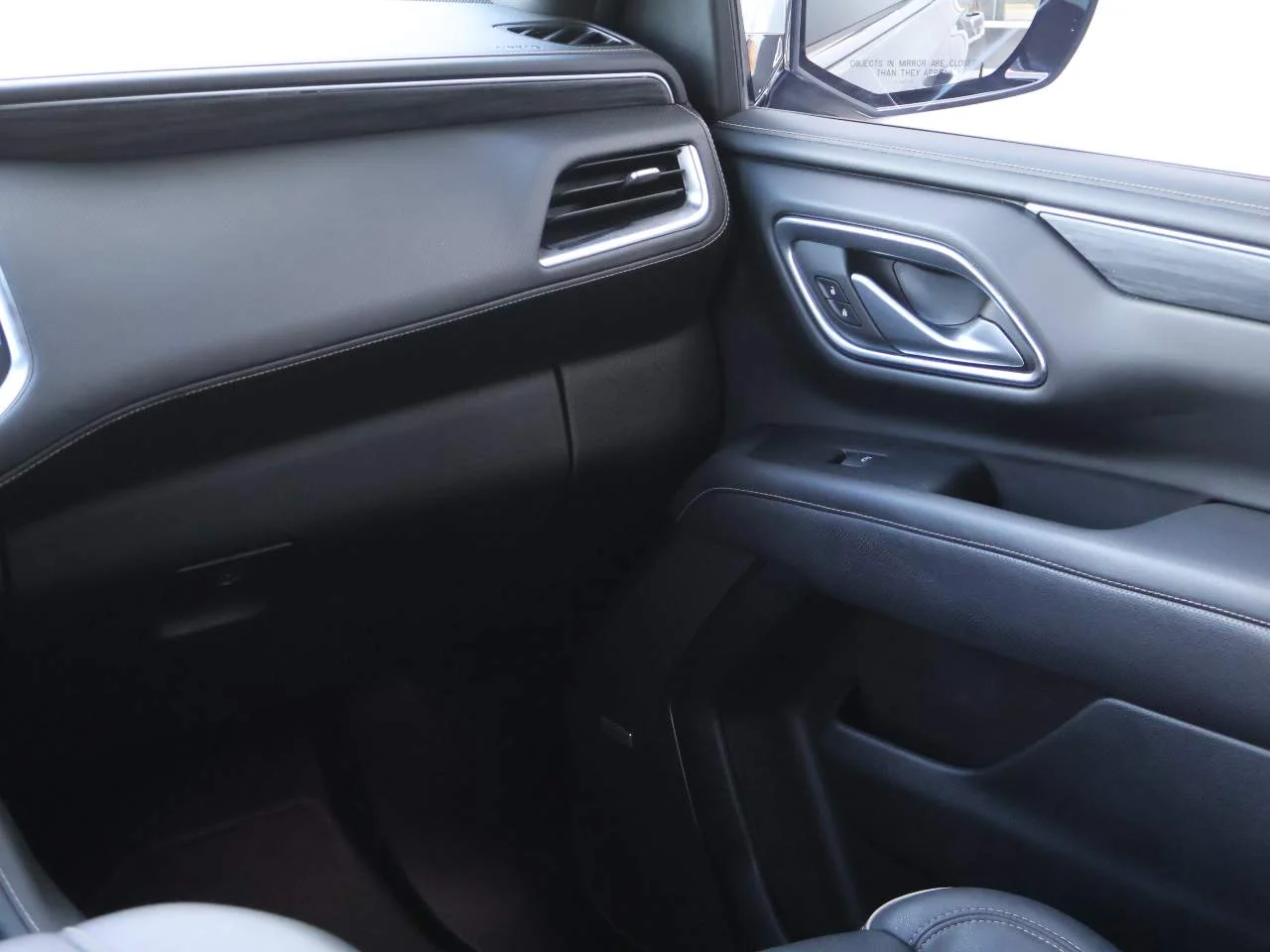 Used 2023 Sterling Metallic GMC SLT image 20