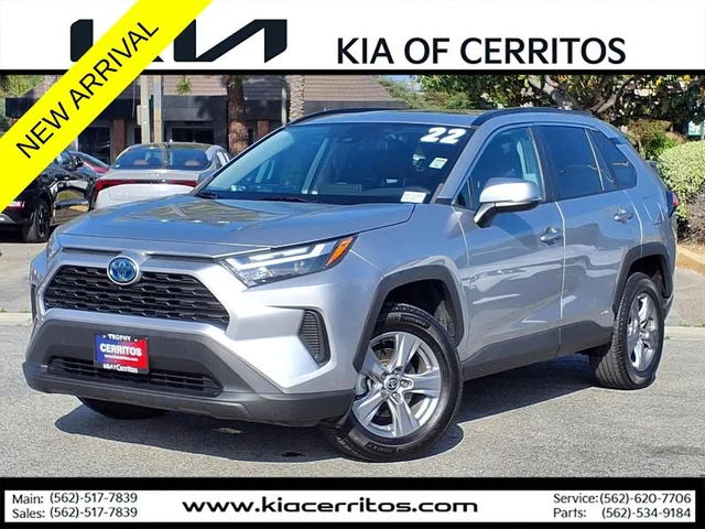 2022 Toyota RAV4 Hybrid XLE