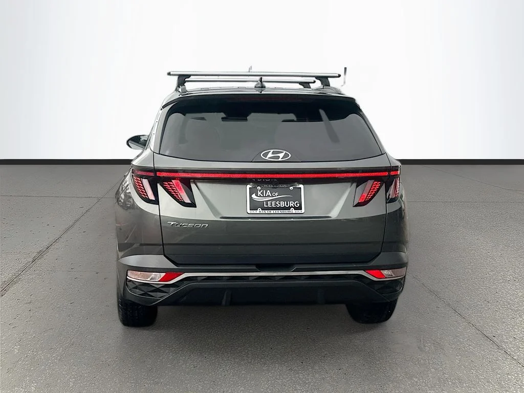 Used 2022 Gray Hyundai SEL image 6