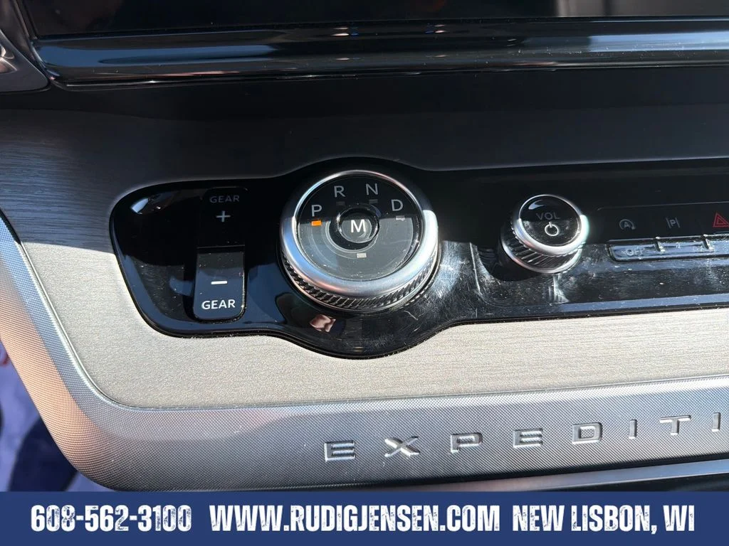 Used 2026 Black Ford Platinum image 24