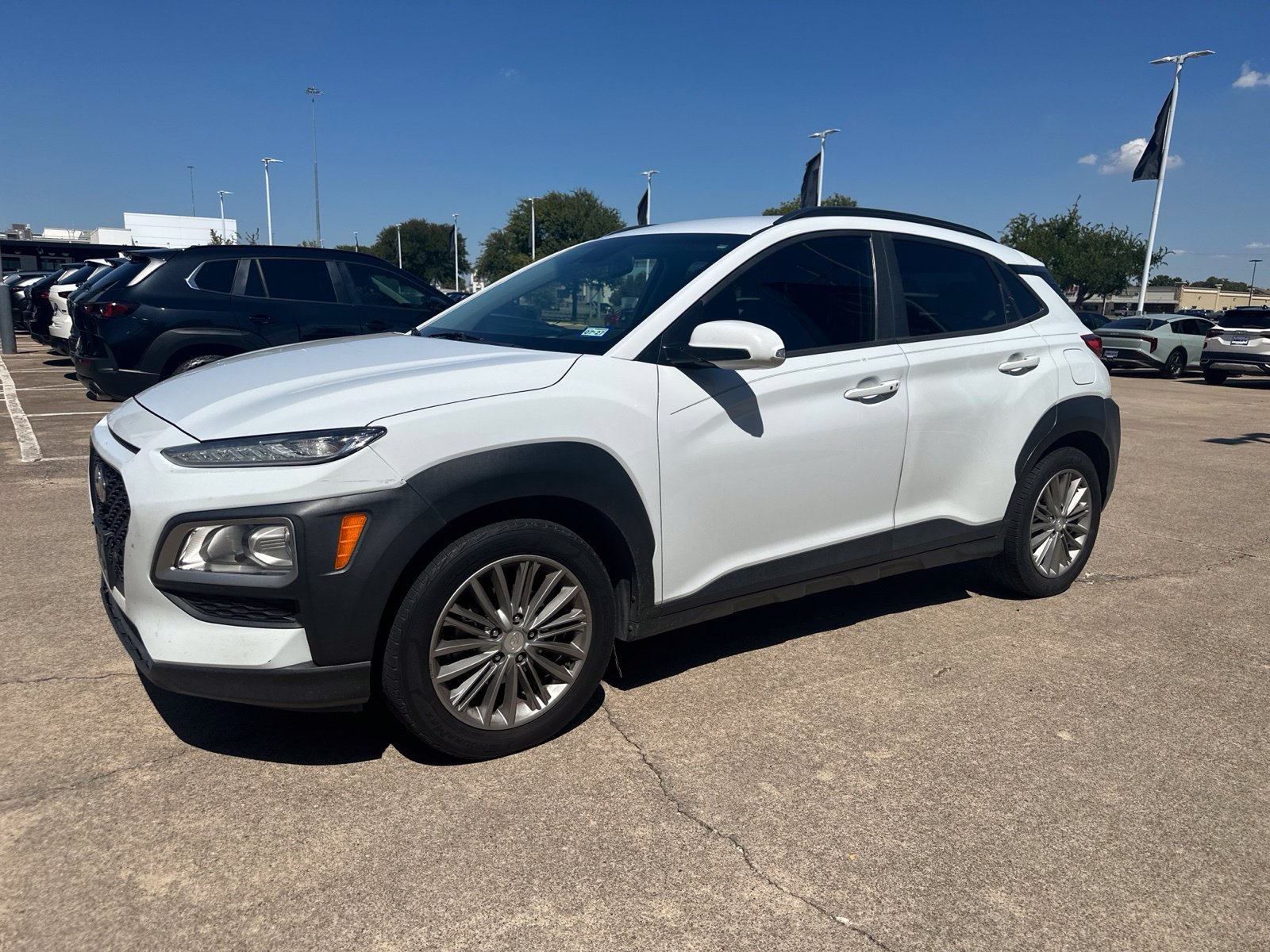 Used 2019 Hyundai Kona SEL with VIN KM8K22AA5KU353640 for sale in Hurst, TX