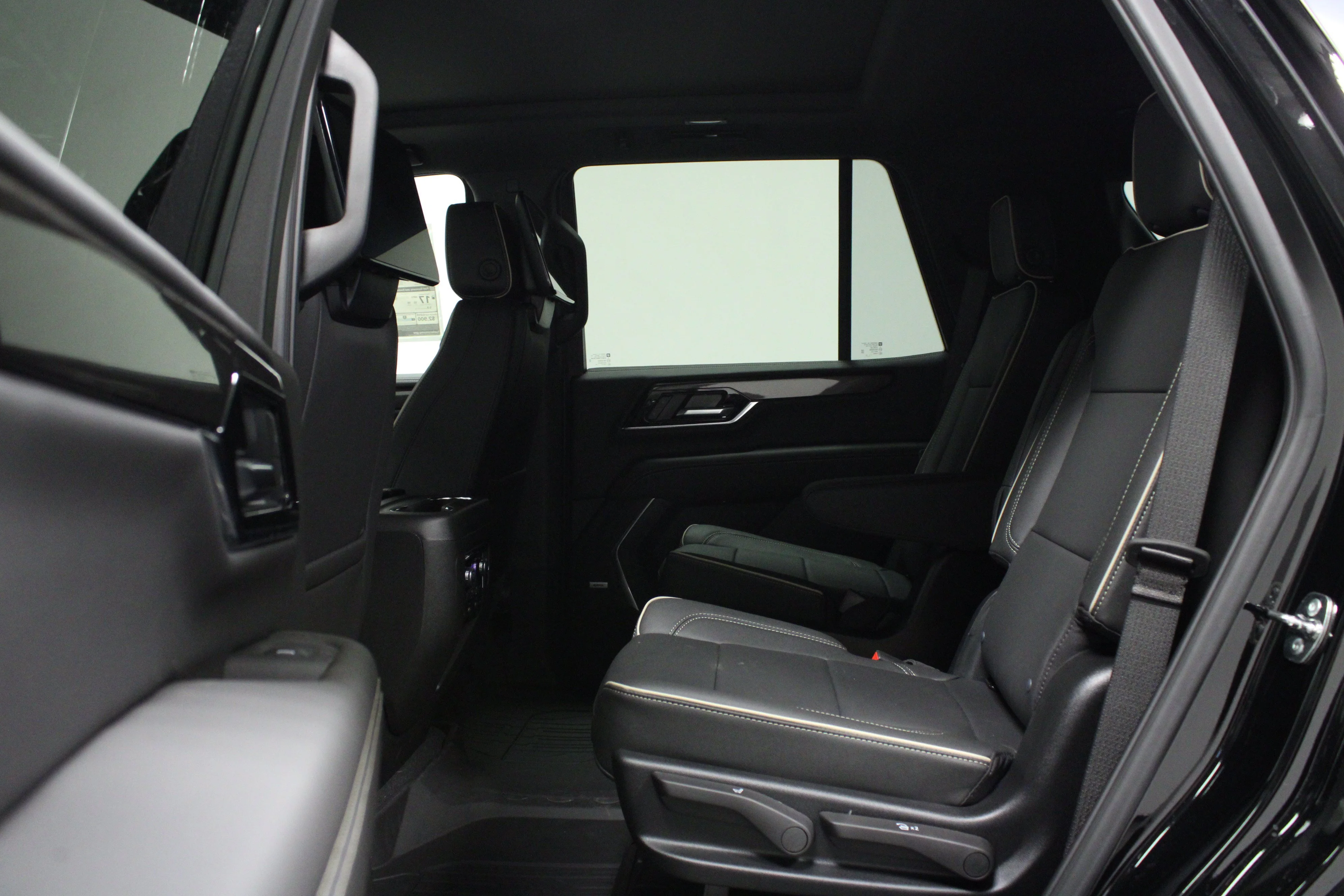 New 2026 Onyx Black GMC Elevation image 14