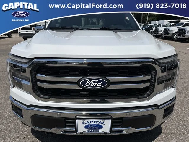 Used 2026 White Ford Lariat image 10