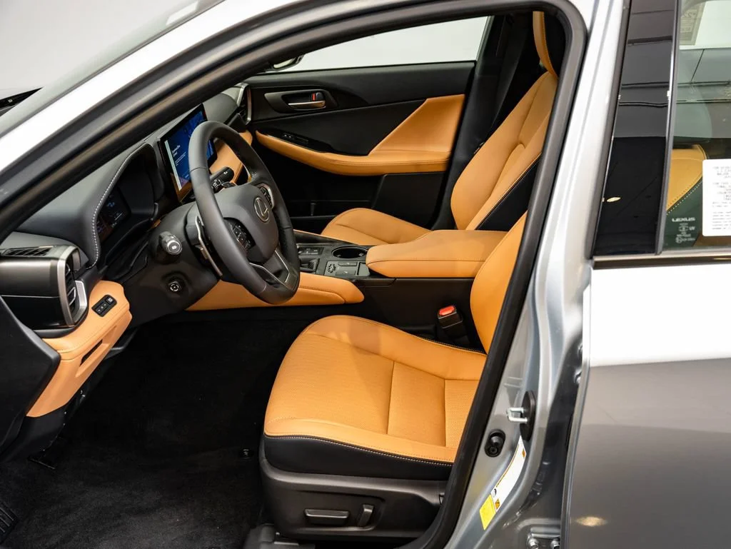 New 2026 Iridium Lexus F SPORT DESIGN AWD image 22
