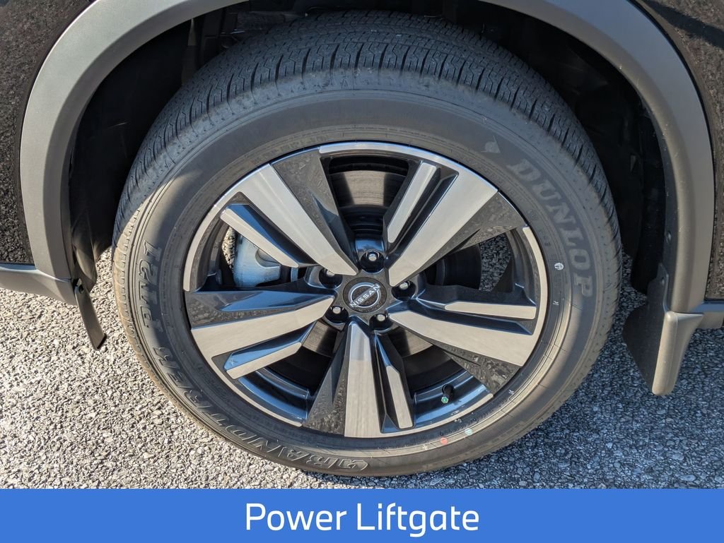 2025 Nissan Rogue SL - Photo 13