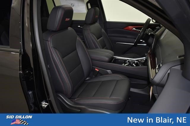 New 2026 Mosaic Black Metallic Chevrolet Z71 image 9