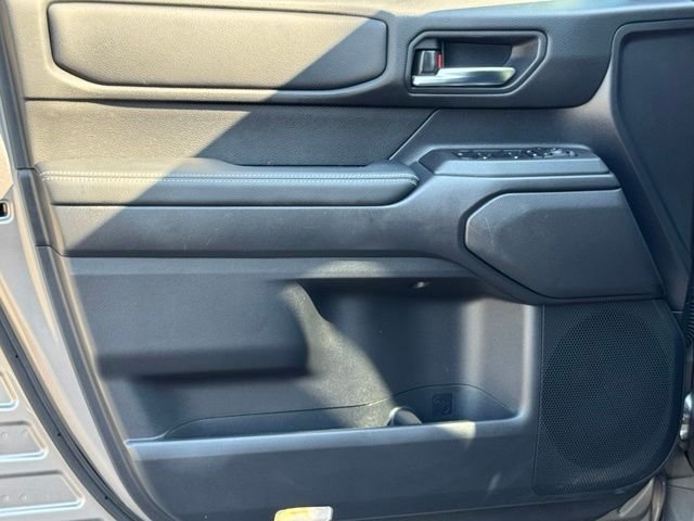 Used 2024  Toyota Base image 19