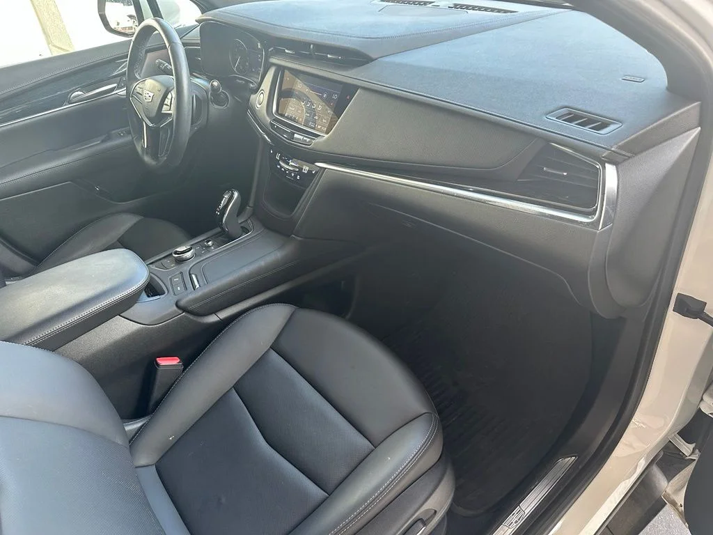 Used 2023 White Cadillac Premium Luxury image 36