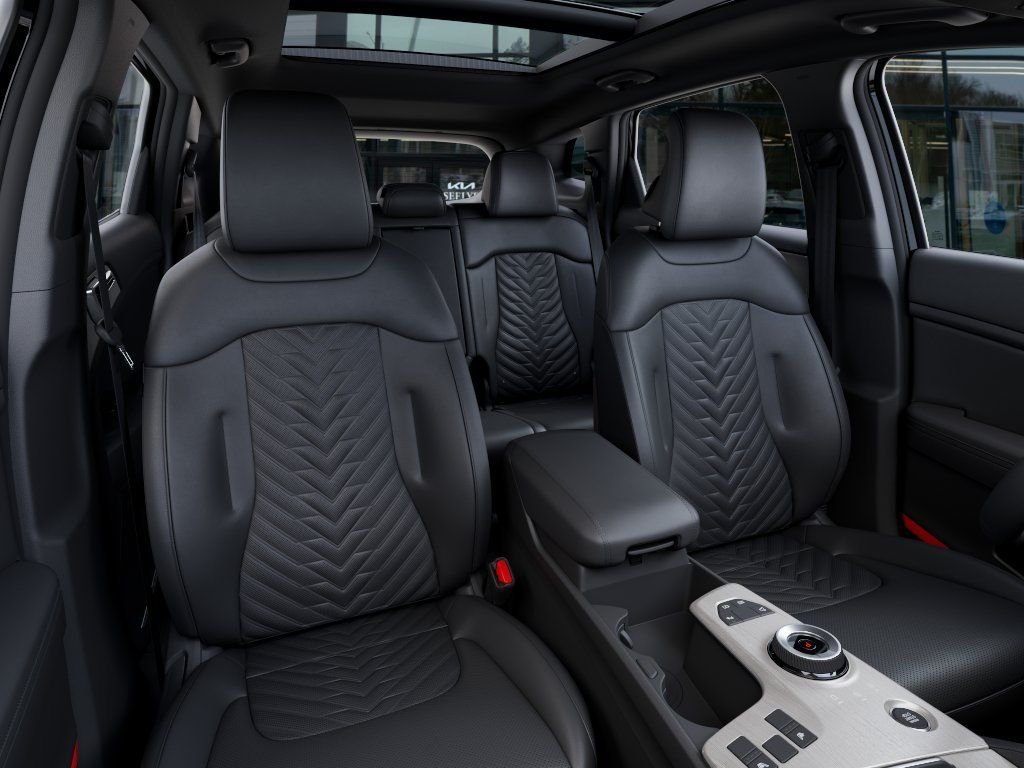 New 2027 Fusion Black Kia X-Line image 15