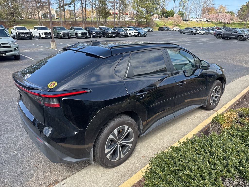 Used 2025 Toyota bZ4X XLE with VIN JTMAAAAA2SA055318 for sale in Midlothian, VA