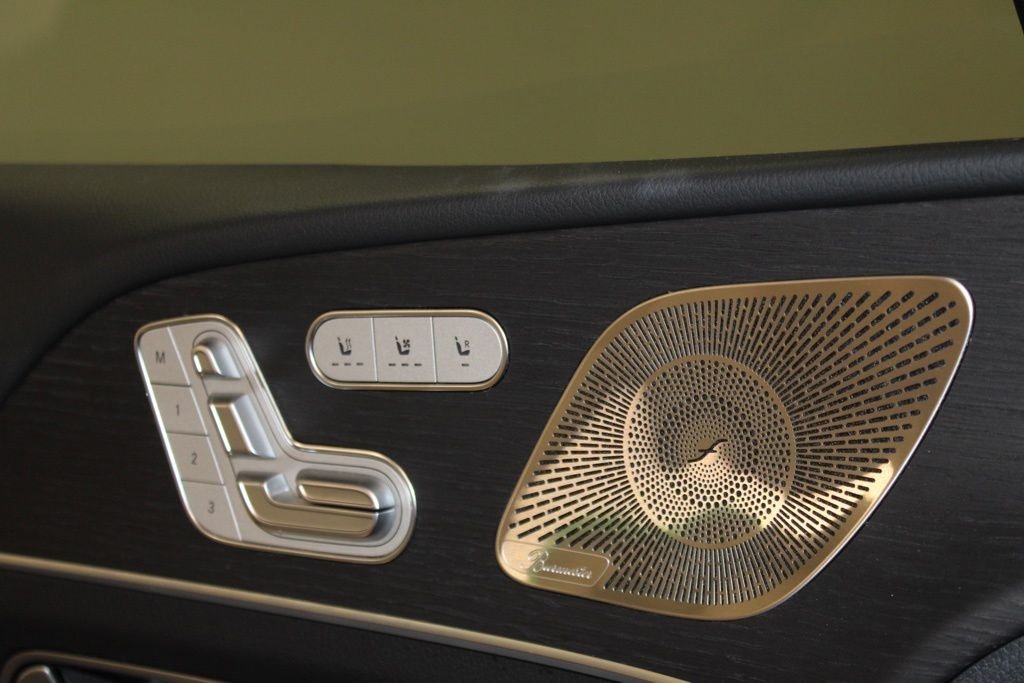 Certified Used 2026  Mercedes-Benz GLS 450 image 18
