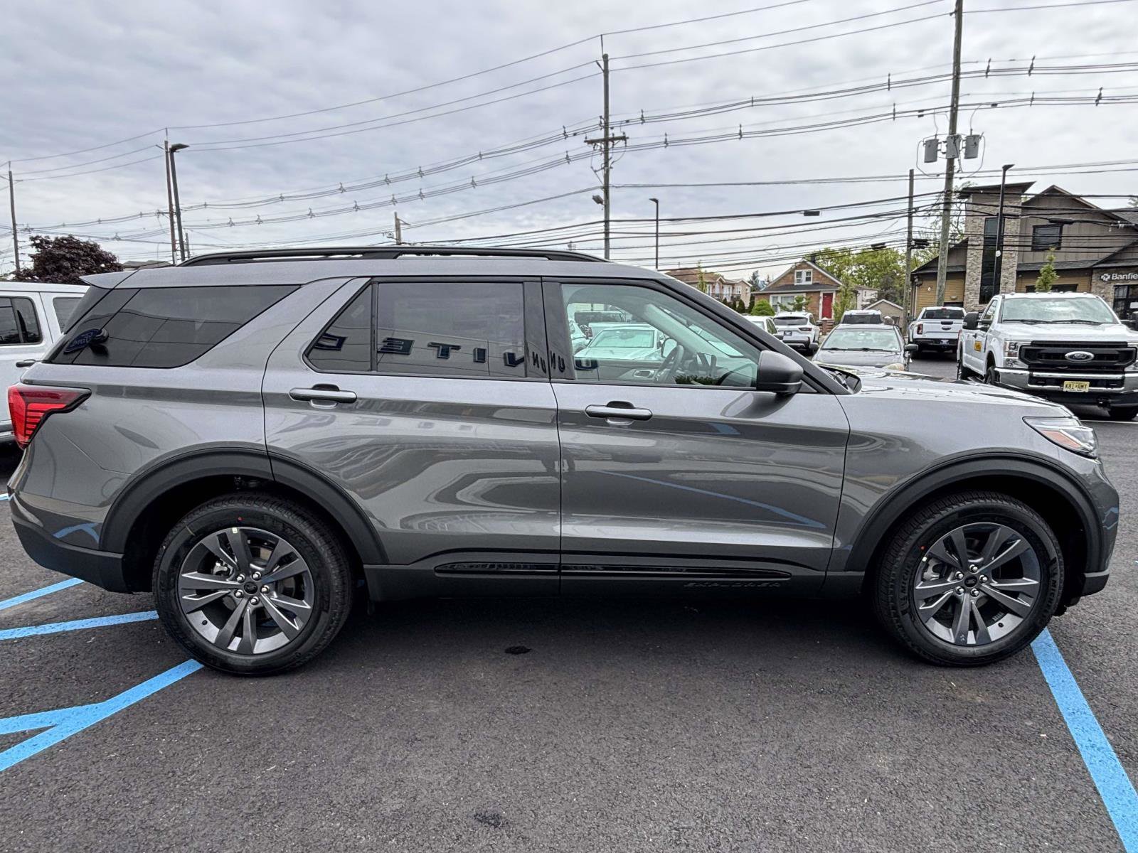 New 2026 Carbonized Gray Metallic Ford Active w/200A Pkg image 7