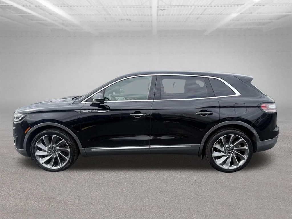 Used 2019 Black Lincoln Reserve image 9