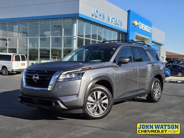 2022 Nissan Pathfinder SV 4WD's photo