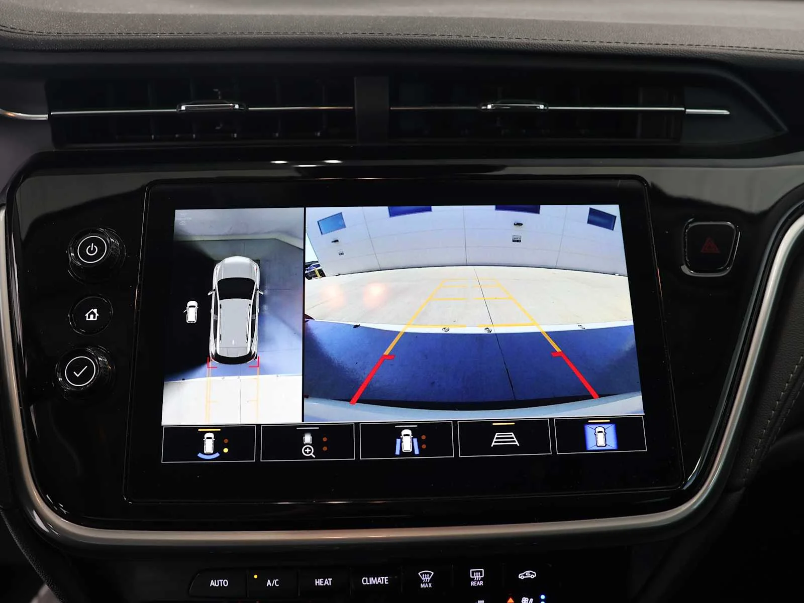 Used 2023 Summit White Chevrolet Premier image 17